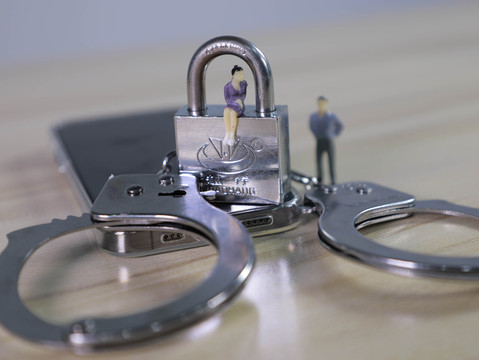 面对疫情谣言别慌！教你如何举报及收集相关证据