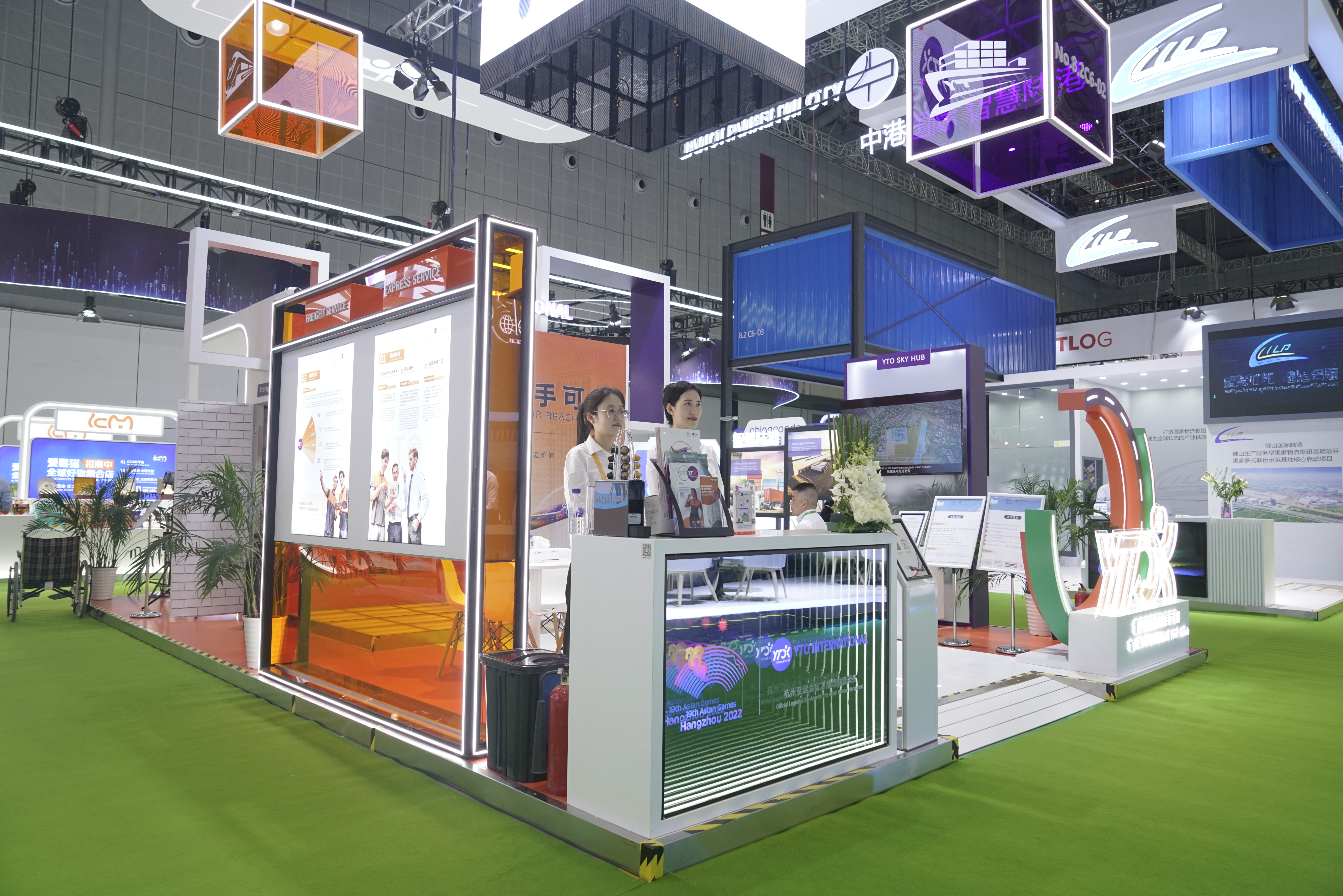 进博会国内快递物流企业加速“飞出运进”