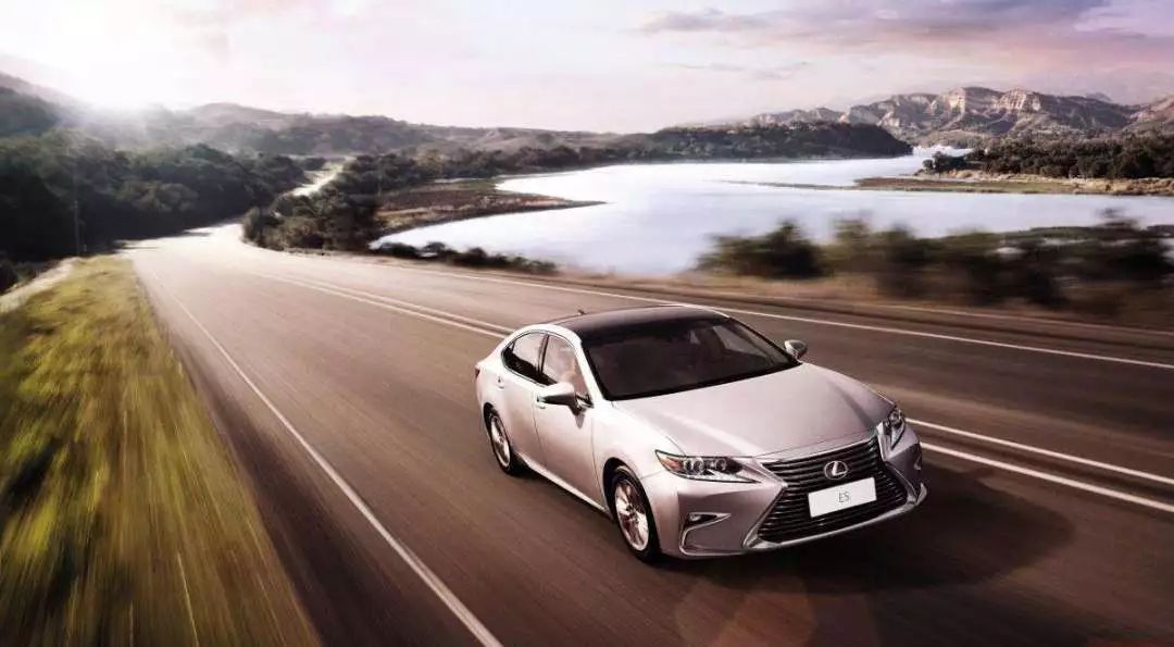 高速事故咋处理？这些要点要牢记，关乎生命安全