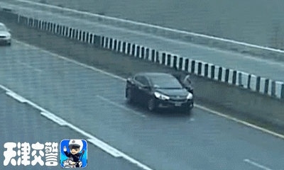 高速交通事故后果严重!牢记车靠边人撤离即报警保命