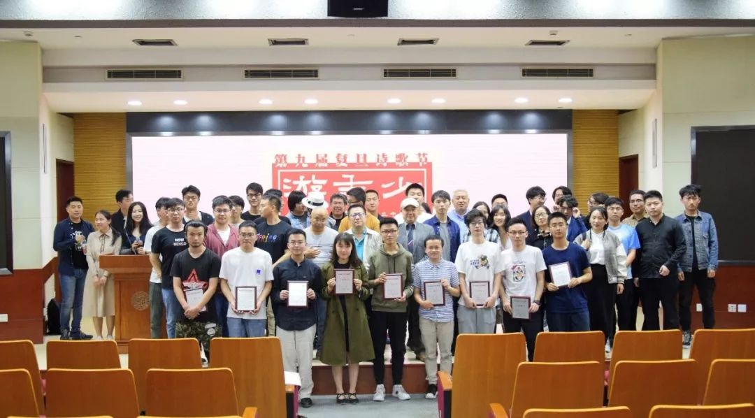 沪上高校社团风采多,分享你参加社团的难忘经历