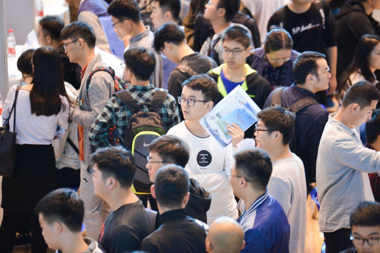 高考后选专业超关键！这5类热门专业，大学就业不愁还高薪