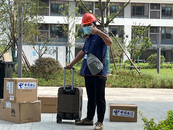 疫情隔离点网络故障,电信王建强勇进隔离区保障通信