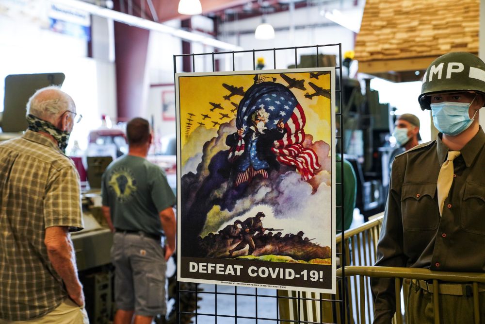 美国疫情近期变化：新增确诊下降、检测量上升，复课成挑战