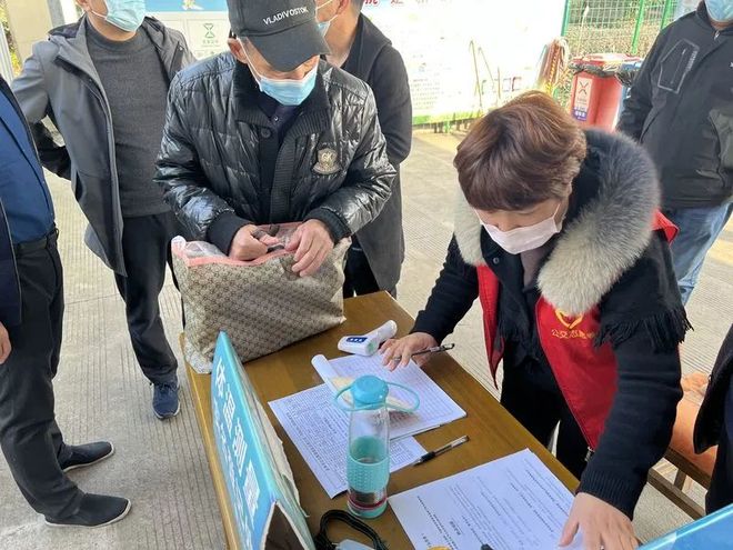 金华市疫情防控措施_金华疫情防控战时状态_疫情新闻