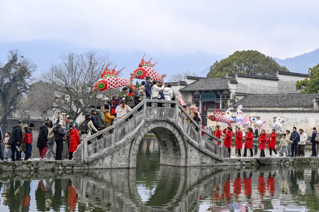 疫情防控_春节分段式出游_全家品年味文旅活动